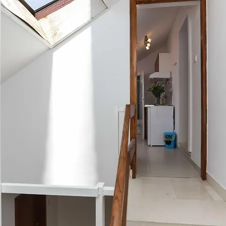 Larica - One Bedroom 아파트 *