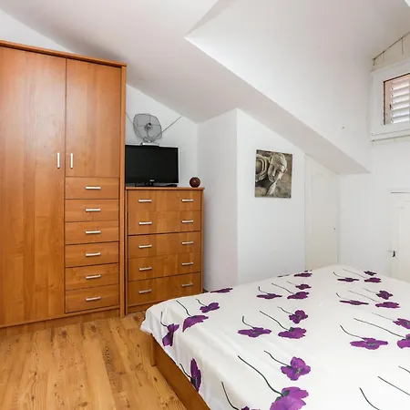 Daire Larica - One Bedroom *
